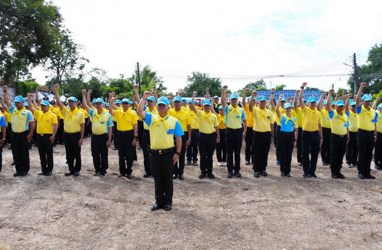 พลตรี ชวรัชต์ ทรงสุนทร เสนาธิการกองทัพน้อยที่2 เป็นผู้แทน แม่ทัพน้อยที่2 ร่วมกิจกรรมจิตอาสาพัฒนาลำน้ำลำตะคอง