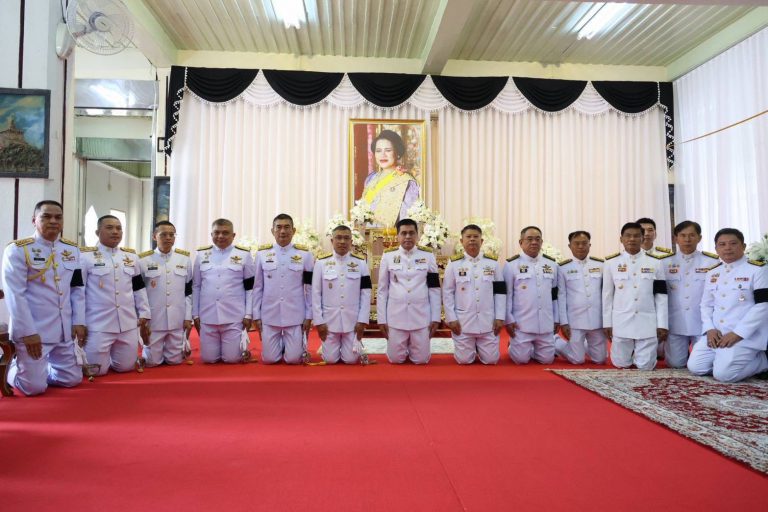 พันเอกสุระชัย จันทร์ดา ผู้อำนวยการกองข่าว กองทัพน้อยที่ 2 ร่วมพิธีบำเพ็ญกุศลและแสดงความอาลัย ในวาระครบ 50 วัน