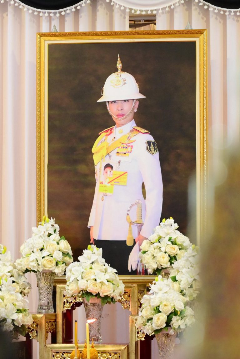 พลโท ปิยะพณห์ ฐิตวัฒนานนท์ แม่ทัพน้อยที่ 2 ร่วมพิธีบำเพ็ญกุศลสัตตมวาร (7 วัน) เพื่ออุทิศถวายเป็นพระราชกุศลแด่ สมเด็จพระเจ้าลูกเธอ เจ้าฟ้าพัชรกิติยาภา นเรนทิราเทพยวดี กรมหลวงราชสาริณีสิริพัชร มหาวัชรราชธิดา
