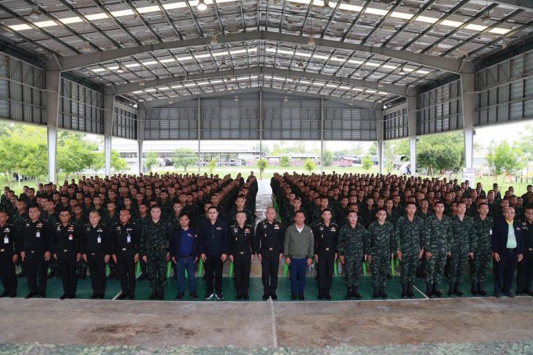 พลโทปิยะพณห์  ฐิตวัฒนานนท์ แม่ทัพน้อยที่ 2 เป็นประธานในพิธีเปิดกิจกรรม Open House ภายใต้โครงการ “1 กองบัญชาการ 1 สถานศึกษา พัฒนาคน พัฒนากองทัพ พัฒนาชาติ”