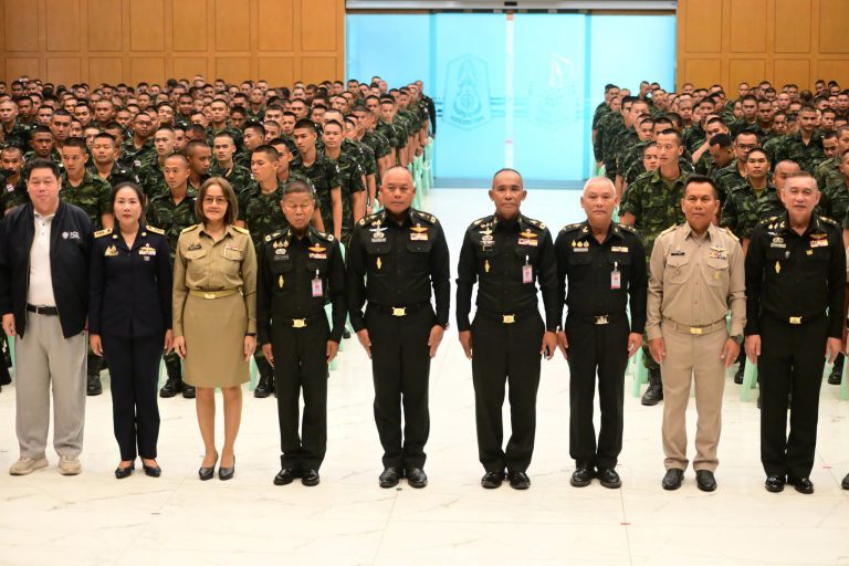 พลโท ปิยะพณห์ ฐิติวัฒนานนท์ แม่ทัพน้อยที่ 2 เป็นประธานในพิธีเปิดกิจกรรมประชาสัมพันธ์โครงการจัดหางานให้แก่ทหารกองประจำการ กองทัพภาคที่ 2 โดยศูนย์พัฒนากิจการศึกษากองทัพภาคที่ 2 ร่วมกับสำนักงานจัดหางานจังหวัดนครราชสีมา และองค์กร IM Japan